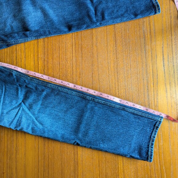 Levi's 70's High Rise Slim Straight Women's Jeans - Picture 9 of 9